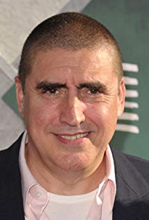 Alfred Molina